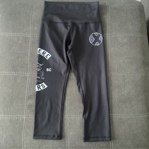 Peloton inspired 3/4 MID WAIST BLACK NOWHERE
RIDERS PROJECT X